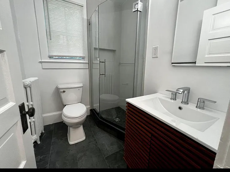 1509 N Garfield St #A — Photo 9
