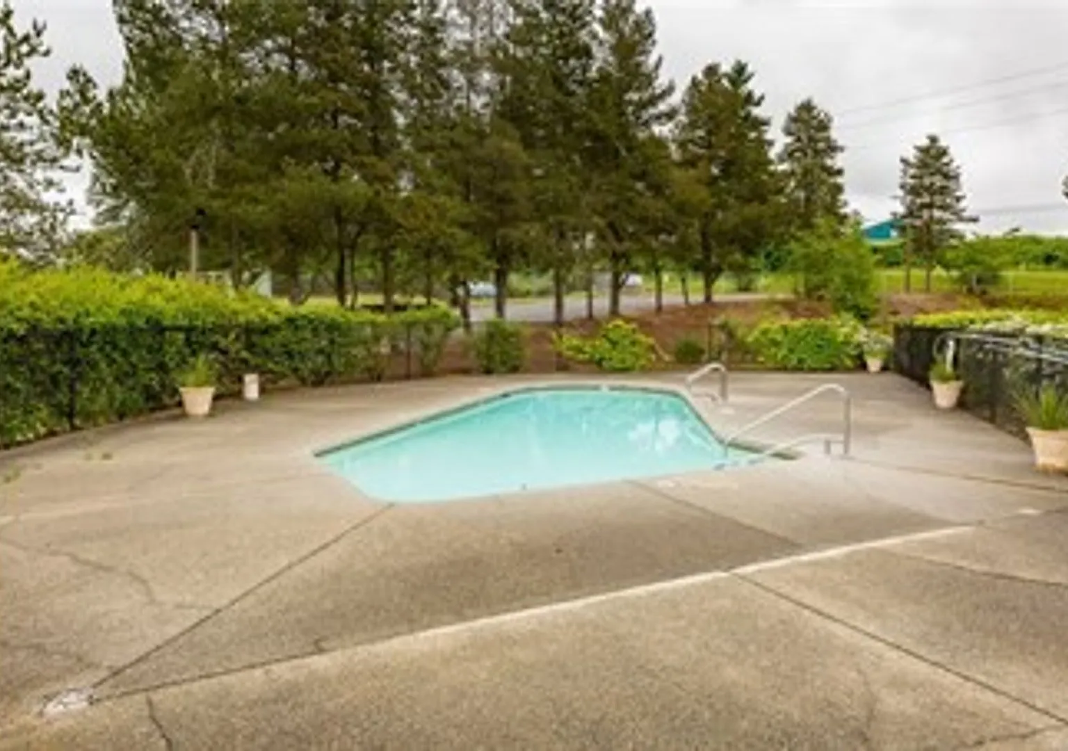 Sunset Ridge beautiful 2 bedrooms 1.5 Bath condo — Photo 3
