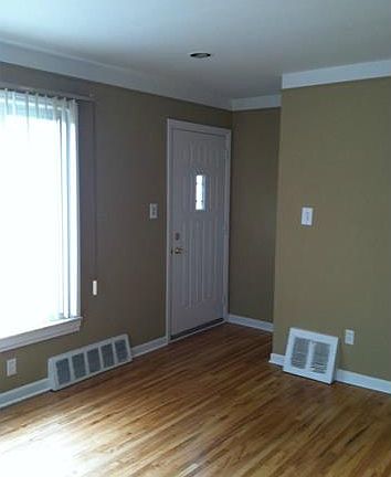 3rd image of 26044 Pattow St