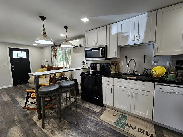 334 E Chestnut Ave — Photo 9