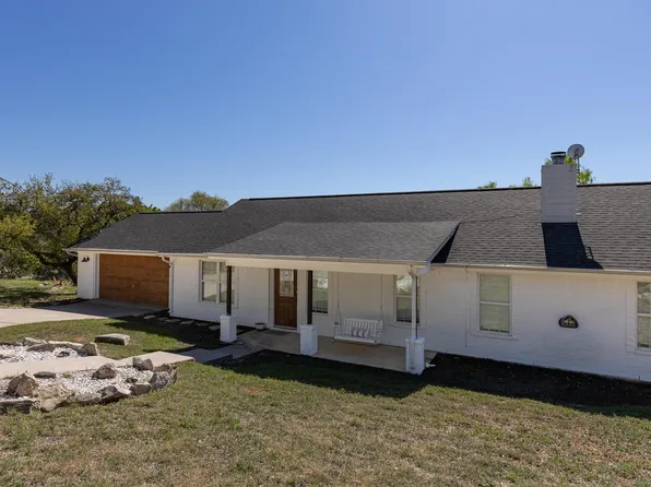 1011 Santa Fe Trl, Horseshoe Bay, TX 78657