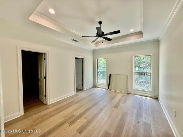 57 Everglades, Hattiesburg, MS 39402