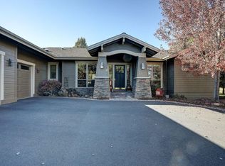 665 Nutcracker Dr, Redmond, OR 97756
