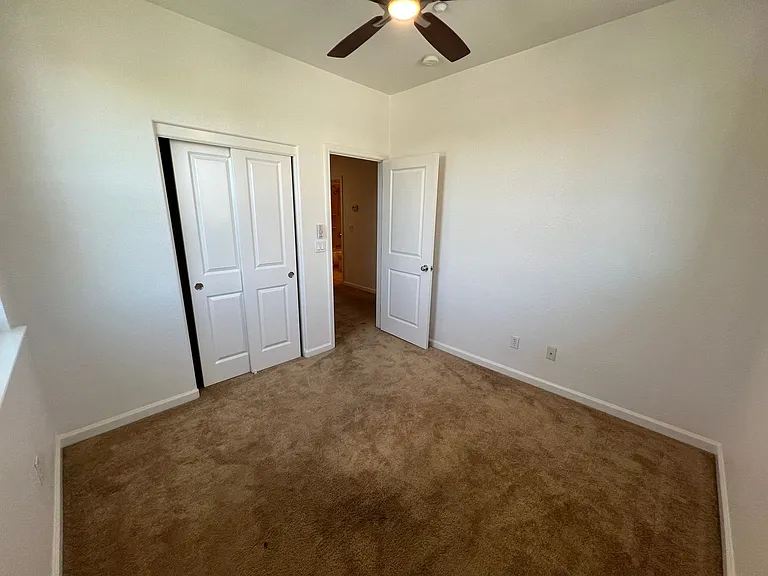 1141 Rock Ave — Photo 26