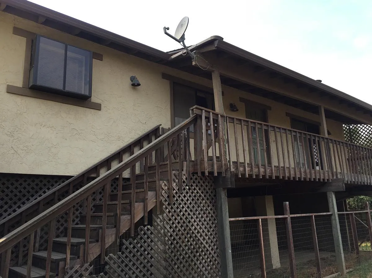 2 bed, 920 sqft, $2,700 — Photo 3