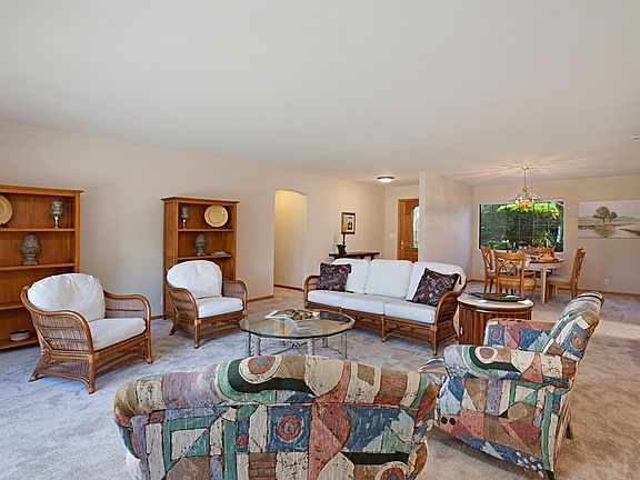 4th image of 920 La Sombra Dr