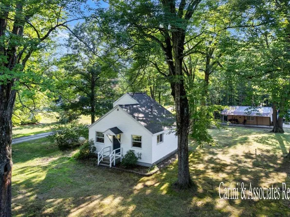 11401 144th Ave, West Olive, MI 49460