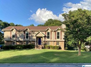 1109 Willow Creek Ct, Alabaster, AL 35007