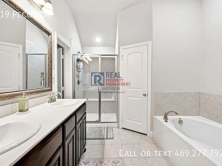 319 Pecos Dr — Photo 21