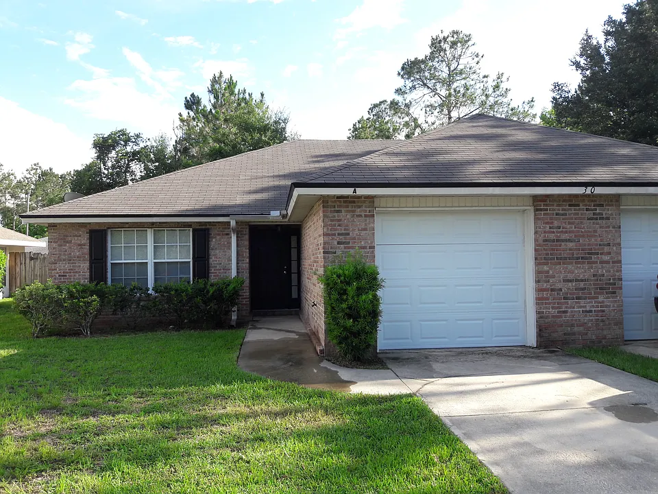 30 Rosecroft Ln #A