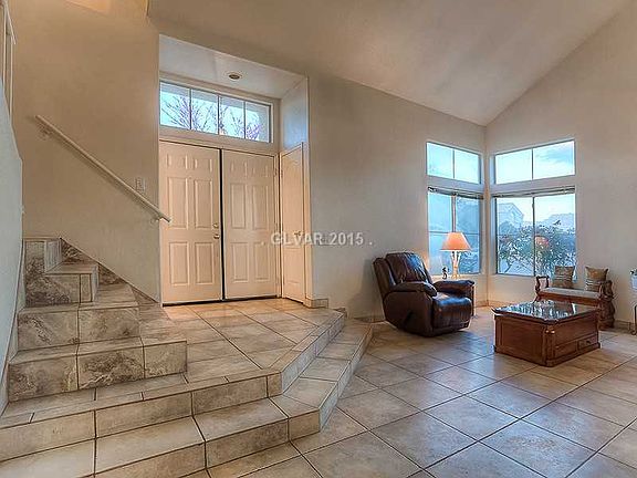 4th image of 2529 Cortina Ave