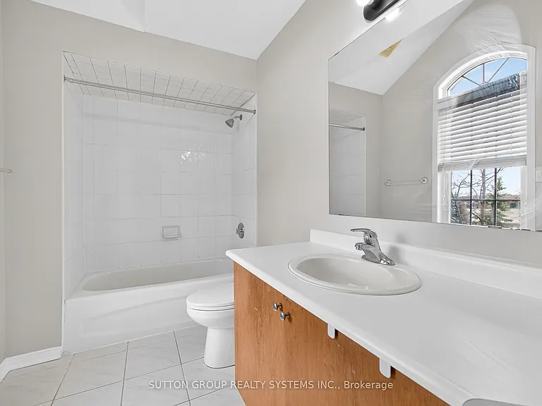 6556 Opera Glass Cres S — Photo 36