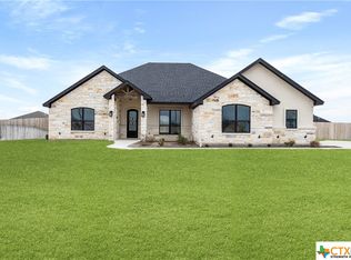 1454 King Ranch Rd, Salado, TX 76571