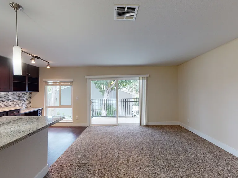 27 Seventy Five Mesa Verde — Photo 177