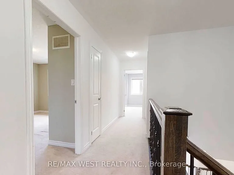 26 Hines St — Photo 13