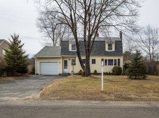 43 Fernwood Rd, Southwick, MA 01077