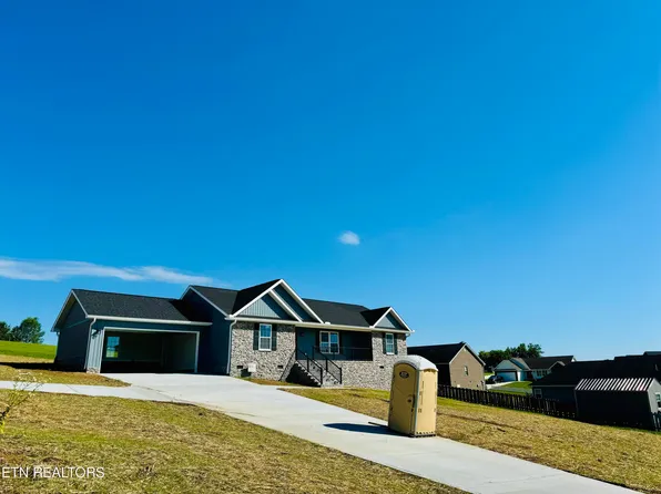 265 Dudley Ln #D, Tazewell, TN 37879