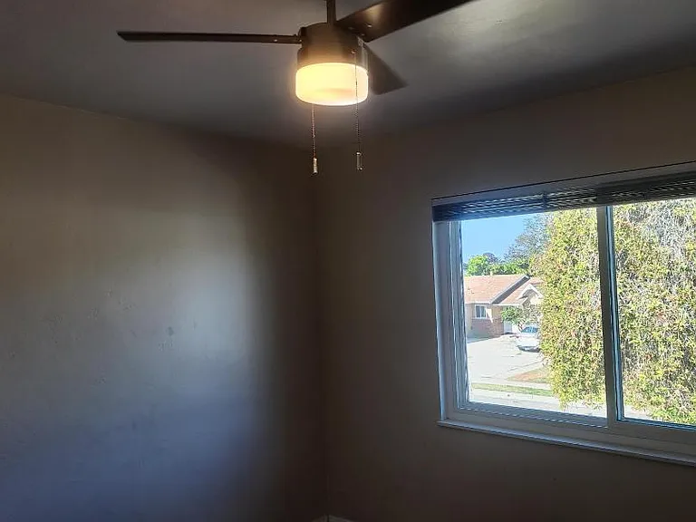 189 Montebello St — Photo 3