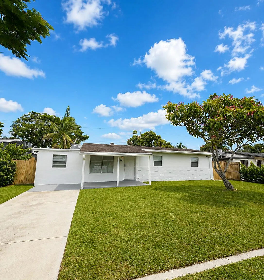 4 bed, 2.0 bath, 1495 sqft, $2,900 — Photo 4