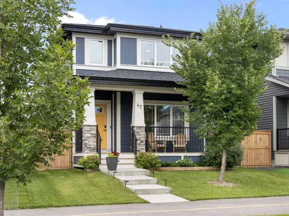 47 NW Legacy Glen Way SE, Calgary, AB T2X 4E4