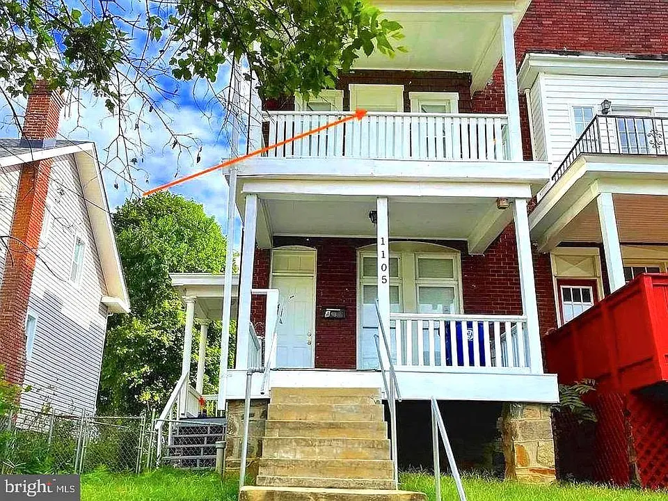 1105 Walnut Ave #2