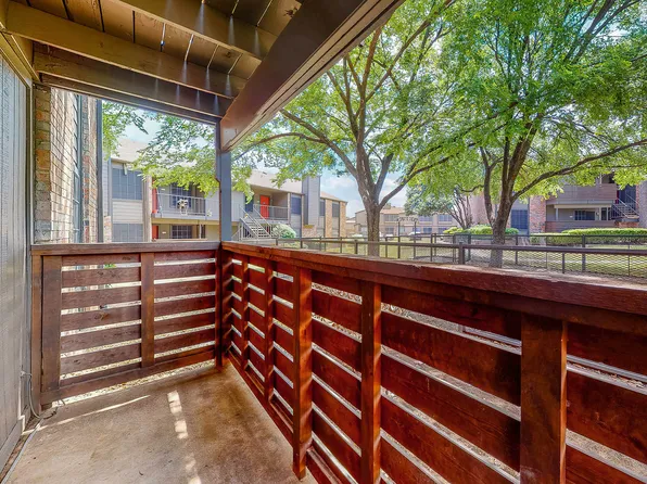 The Vanderbilt Apartments