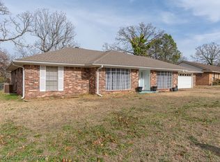 7601 Oxford Pl, Fort Smith, AR 72903