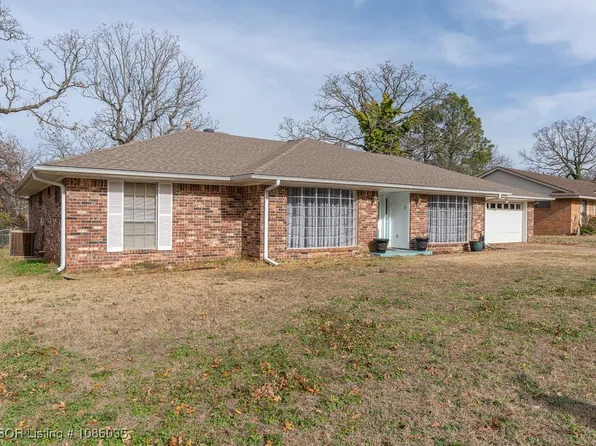 7601 Oxford Pl, Fort Smith, AR 72903