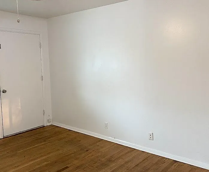 205 SE Elmhurst Ave — Photo 7
