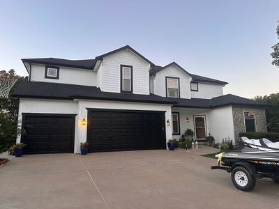 672 Everly Ct, Lansing, KS, 66043