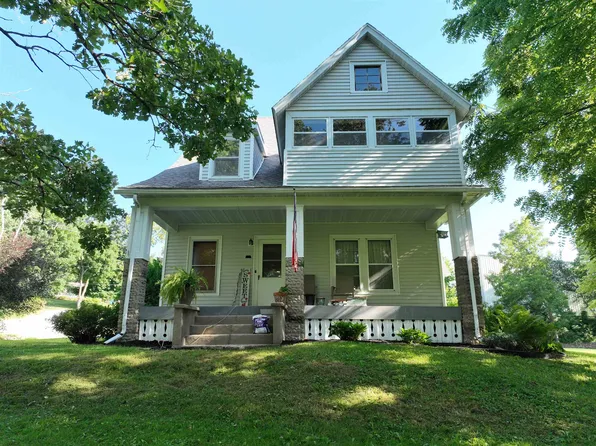 103 Nestles St, Lodi, WI 53555