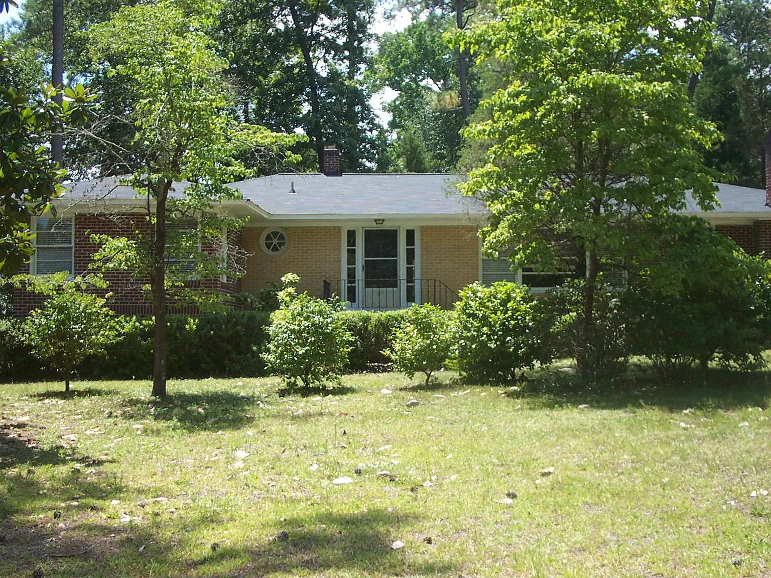 3 bed, 2.5 bath, 3000 sqft, $2,800 — Photo 1