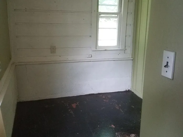 145 Stevenson Ave — Photo 8