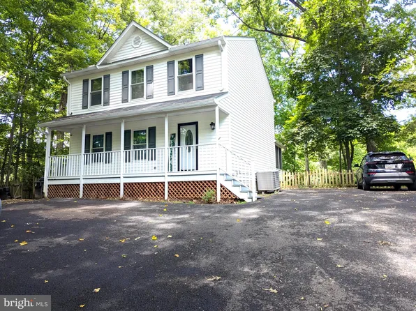 8172 Sycamore Rd, Lusby, MD 20657