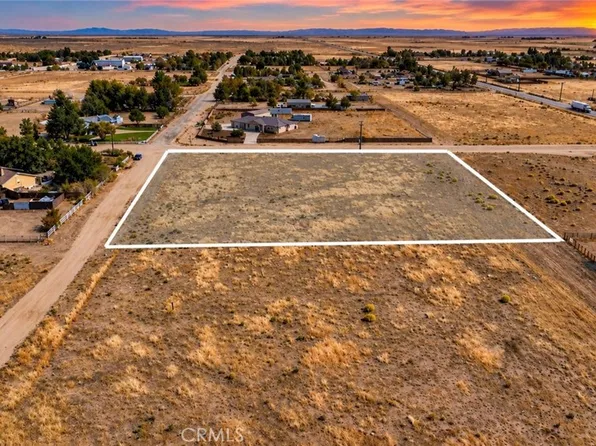 1 85th St W, Lancaster, CA 93536