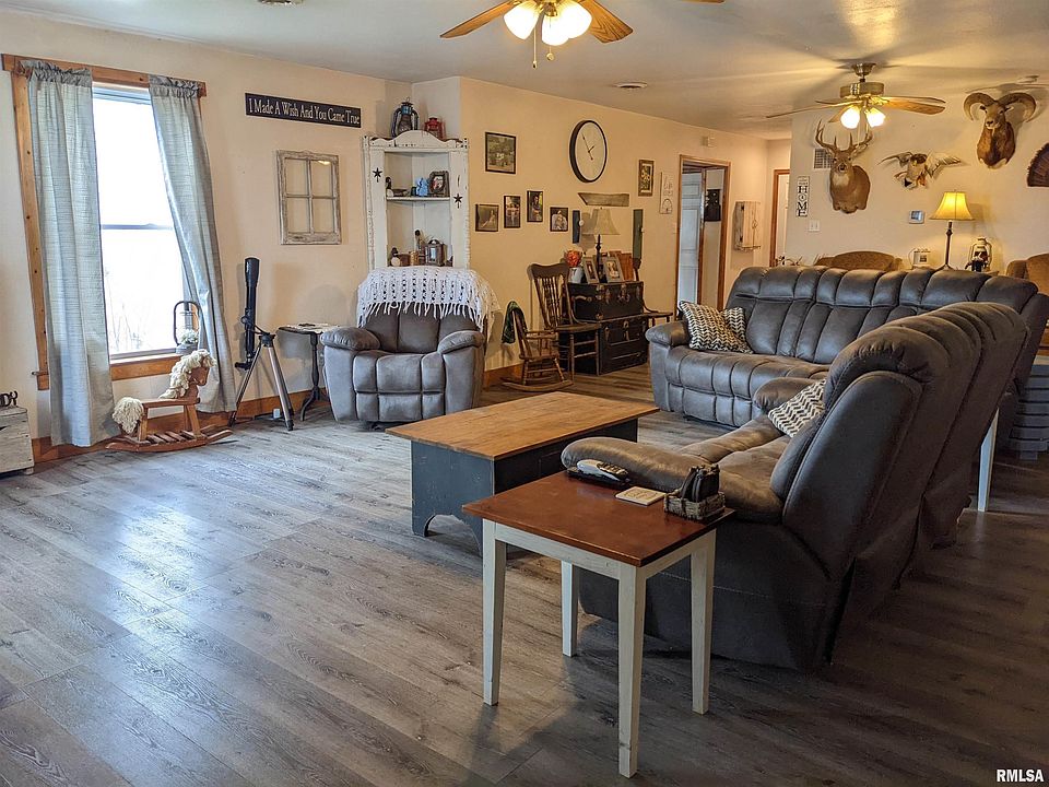 14 Meininger Rd, Vergennes, IL 62994 Zillow