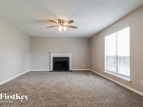 2nd image of 3217 Ivy Lake Ct