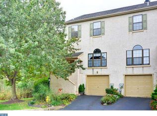 2001 Westfield Ct, Newtown Square, PA 19073