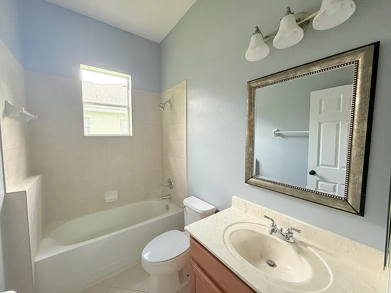814 Kazaros Cir — Photo 7