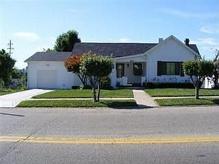 1st image of 2612 Lakeview Ave