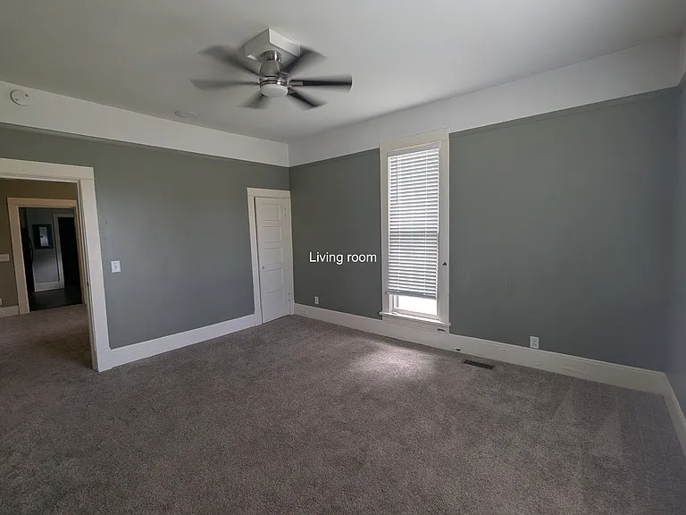 209B S Greenwood St — Photo 5