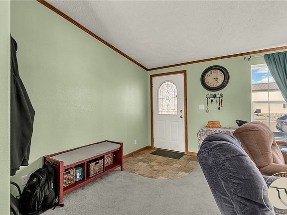 2nd image of 104 Heimat Rd