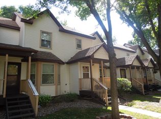 912 Galtier St, Saint Paul, MN 55117