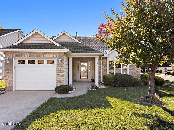 2nd image of 2271 Tomera Place