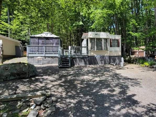 Wl10 783 Black Bear Drive Well 10 #783, Gouldsboro, PA 18424