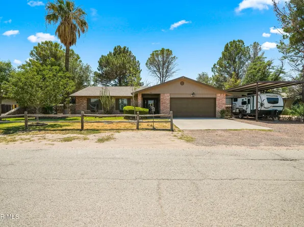 760 Mamie Rd, El Paso, TX 79932