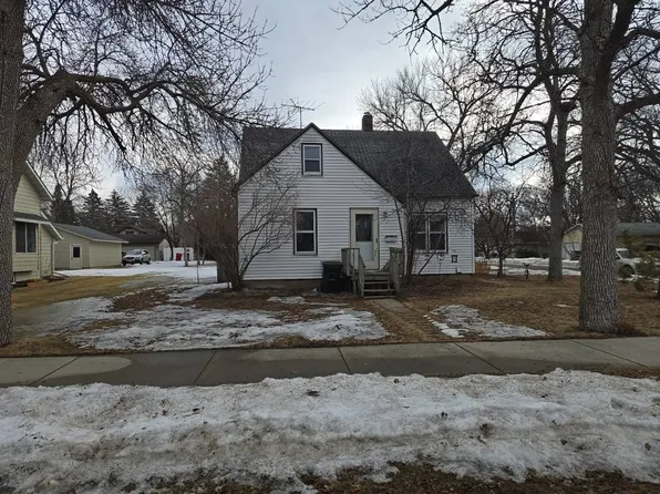 1021 Bryant St, Alexandria, MN 56308