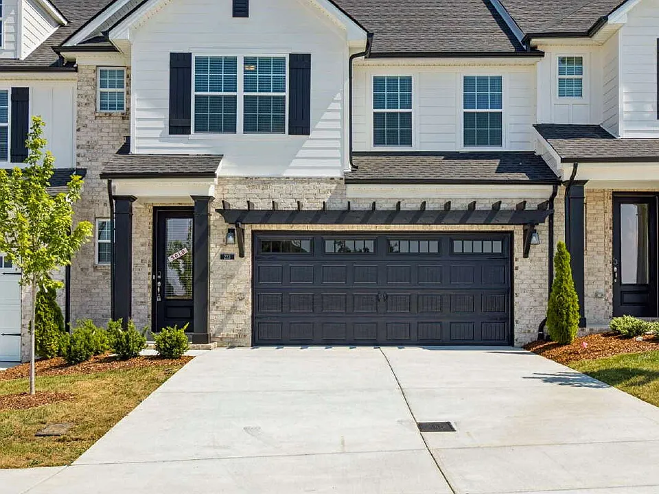 233 Glencrest Dr