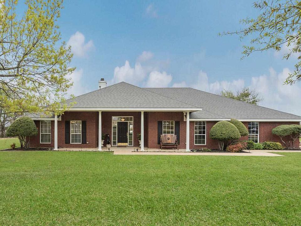 1st image of 693 McLaughlin Rd