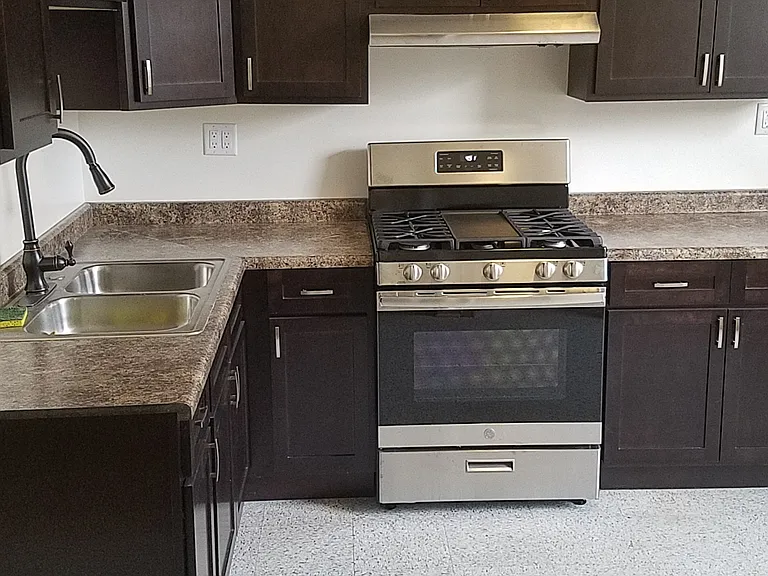 Kitchen - remodeled about 4 years ago